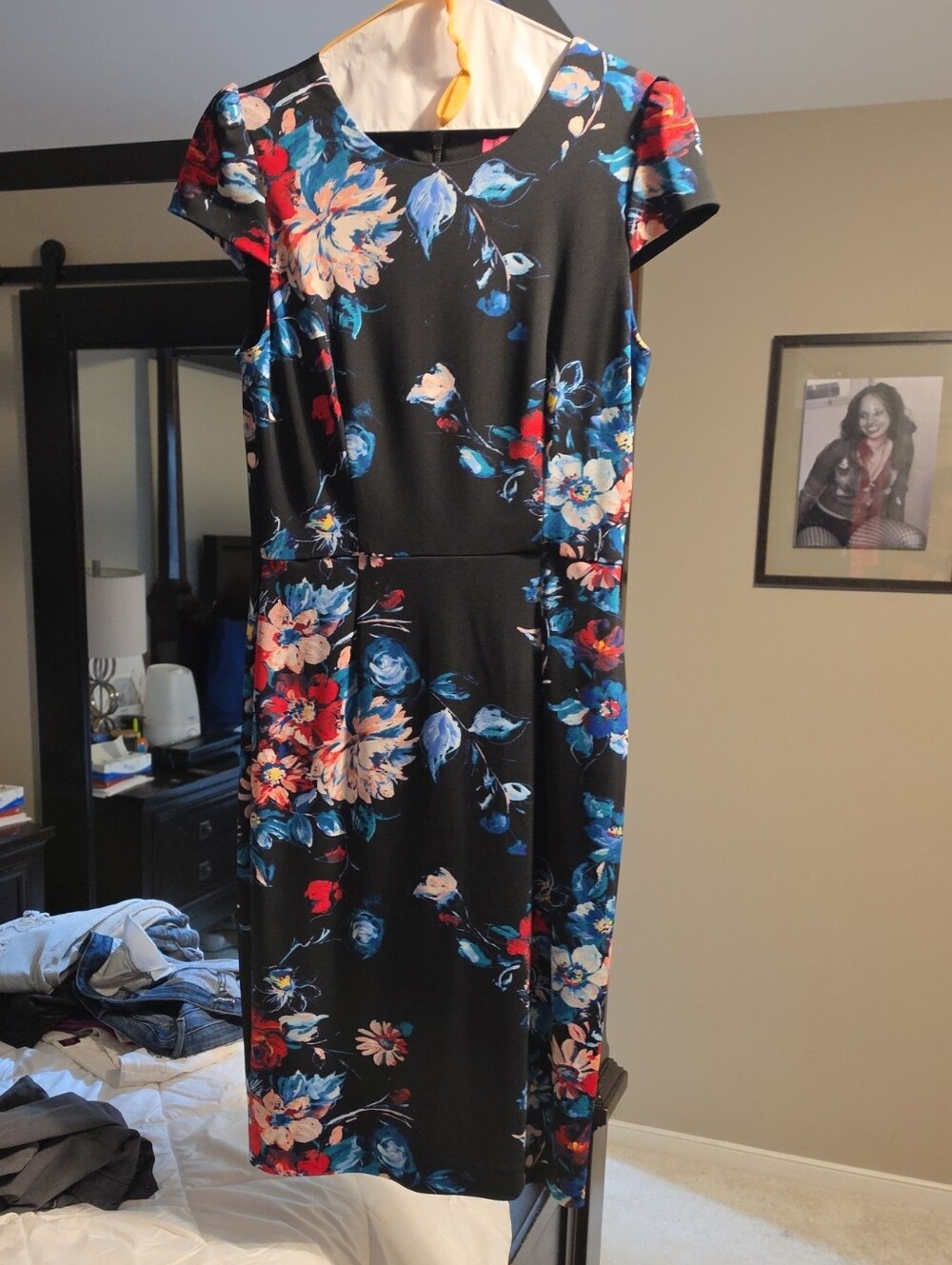 Betsey Johnson Black Floral Cap Sleeve Sheath Midi Dress
